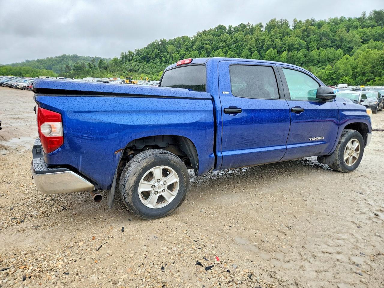 2014 TOYOTA TUNDRA — фото 3