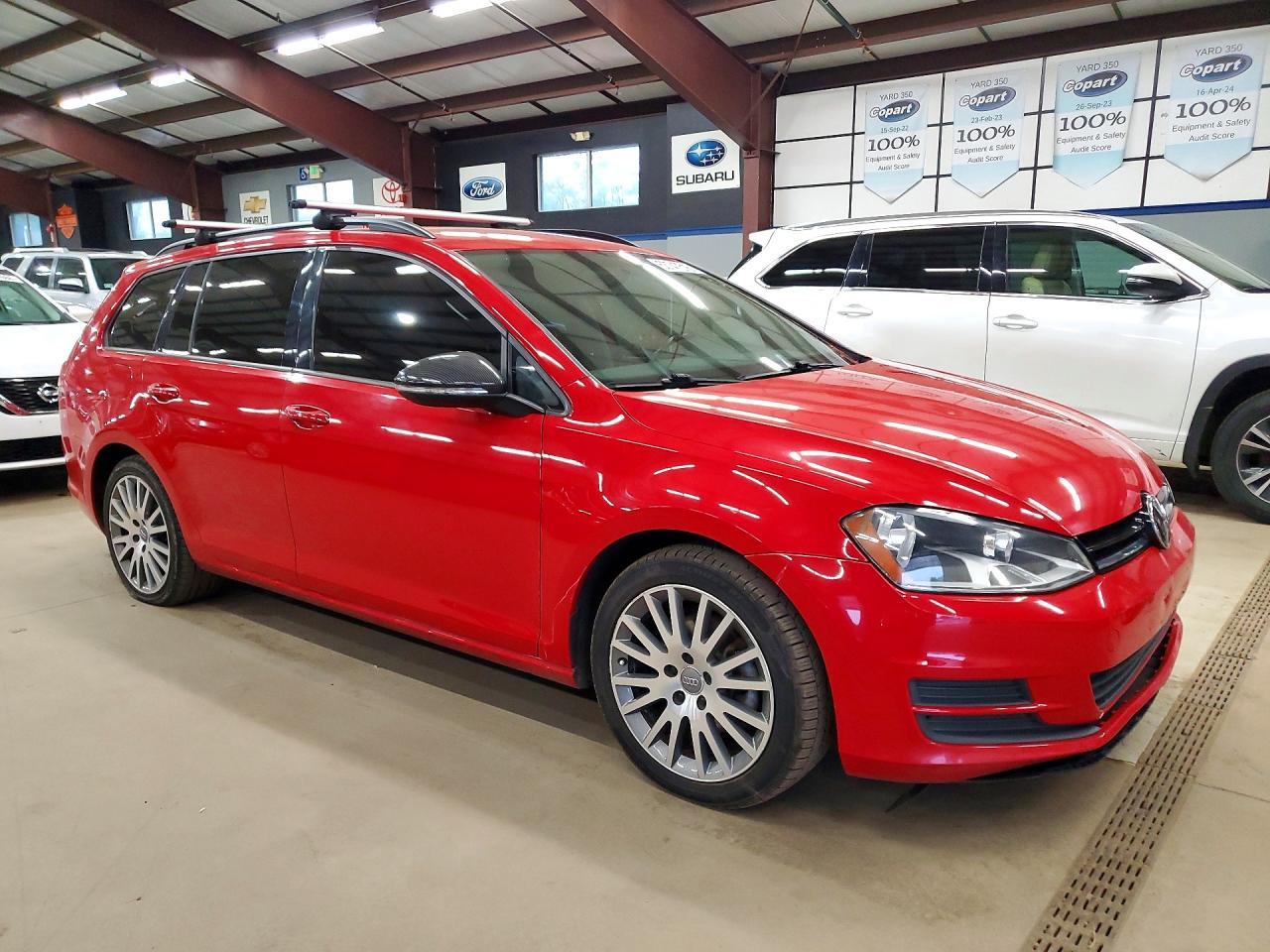 VOLKSWAGEN GOLF SPORTSVAN