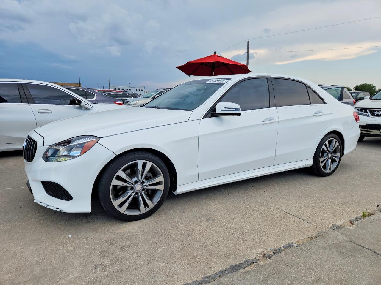 2015 MERCEDES-BENZ E-CLASS — фото 1