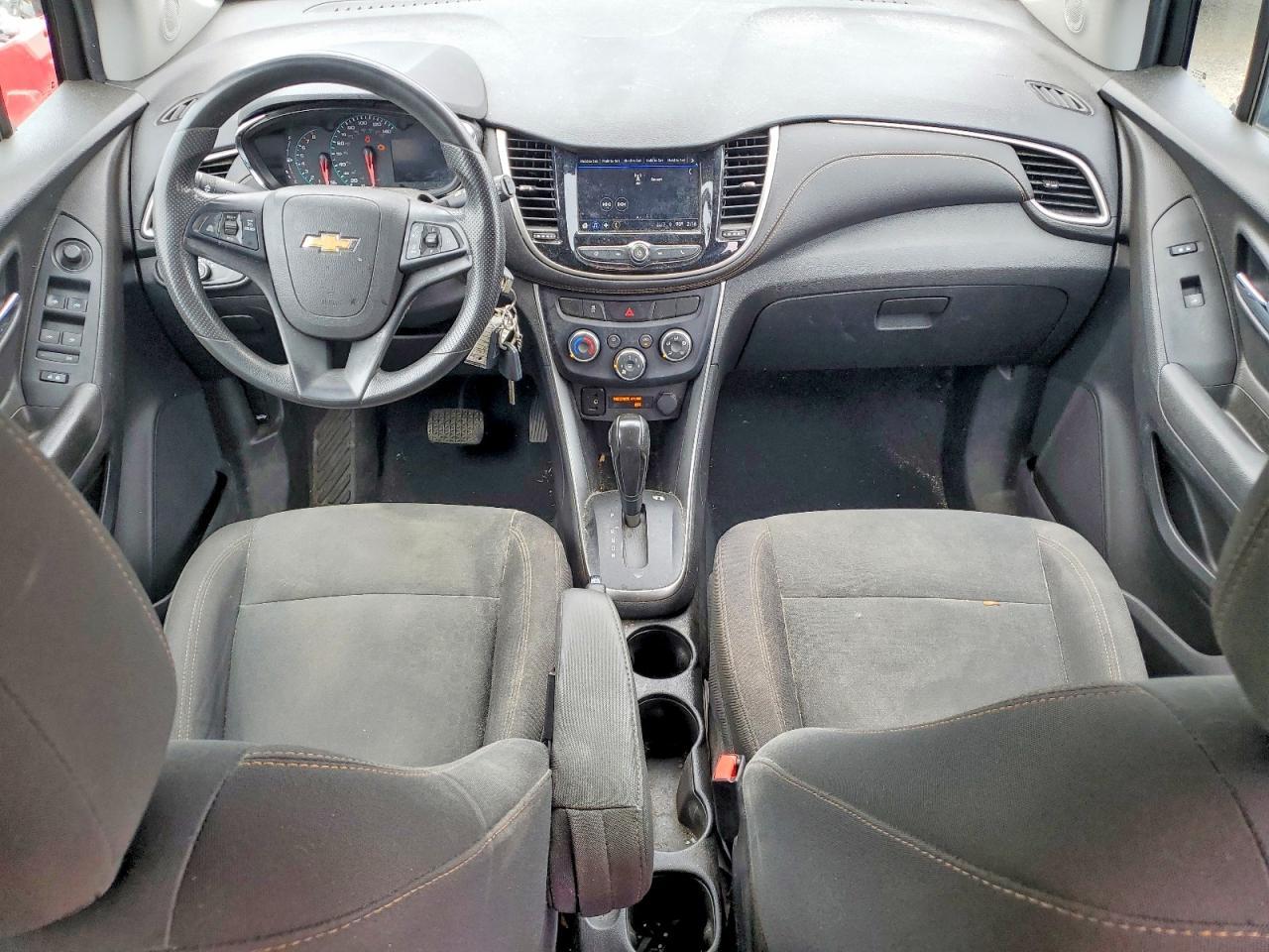 CHEVROLET TRAX