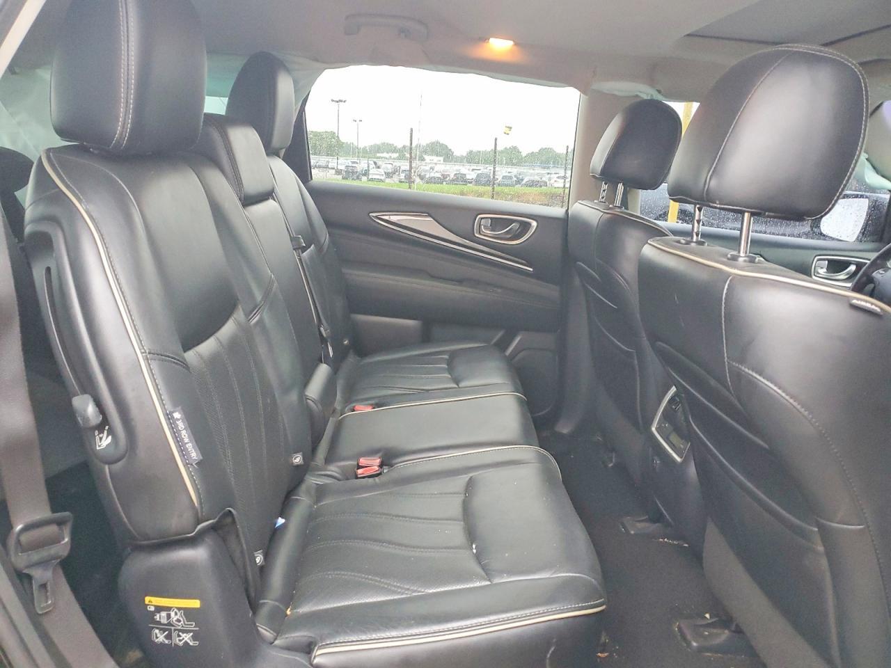 2018 INFINITI QX60 — фото 11