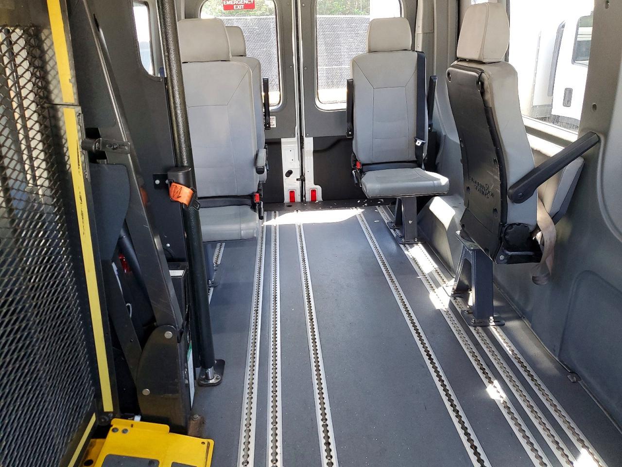 FORD TRANSIT
