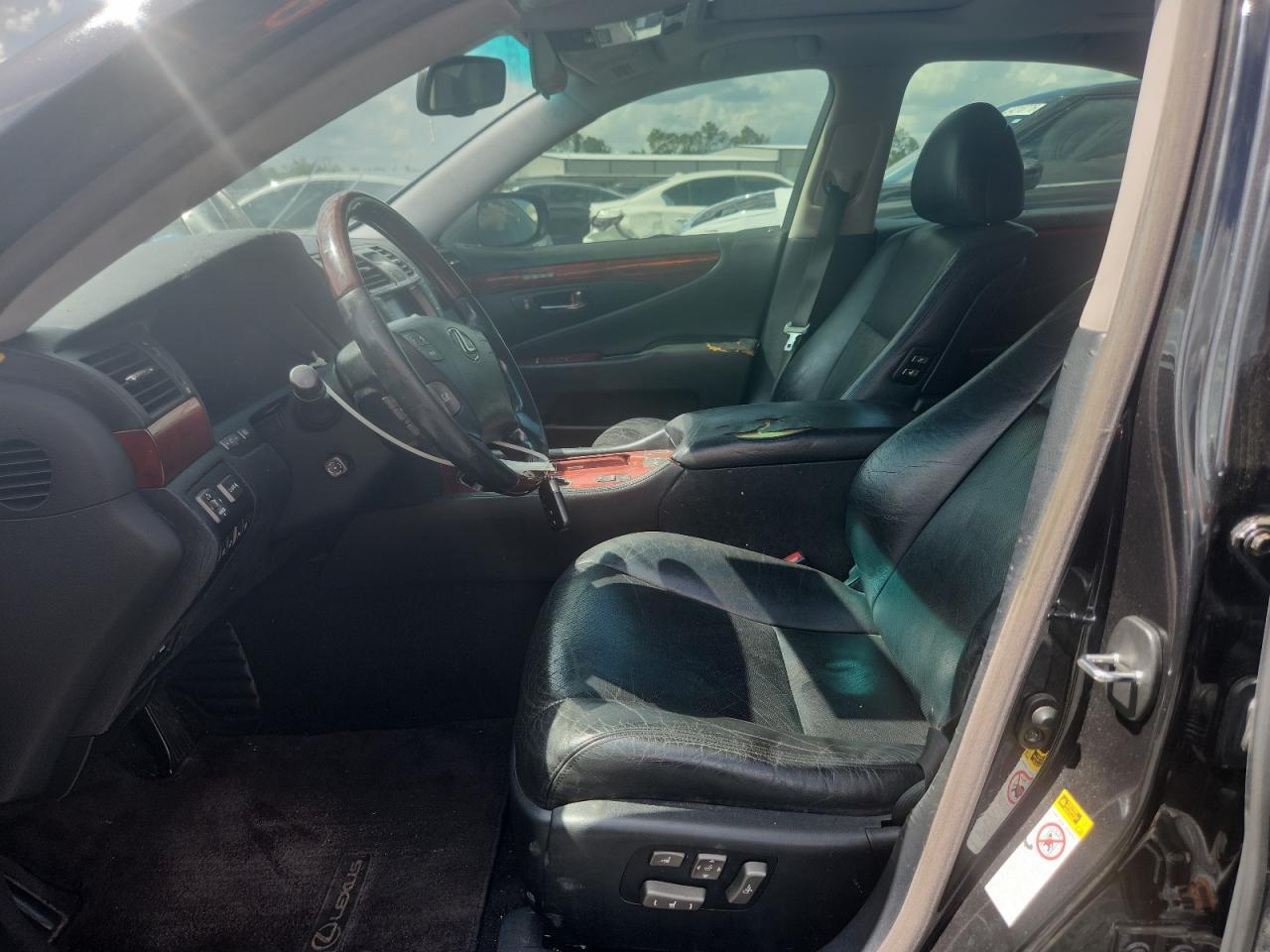 LEXUS LS 460