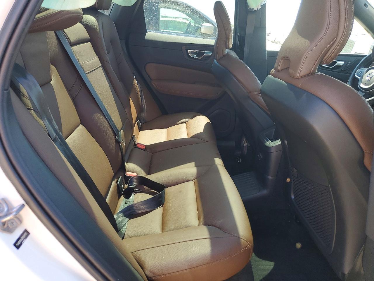 2022 VOLVO XC60 RECHARGE — фото 10