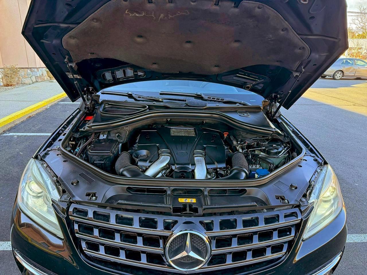 MERCEDES-BENZ M-CLASS