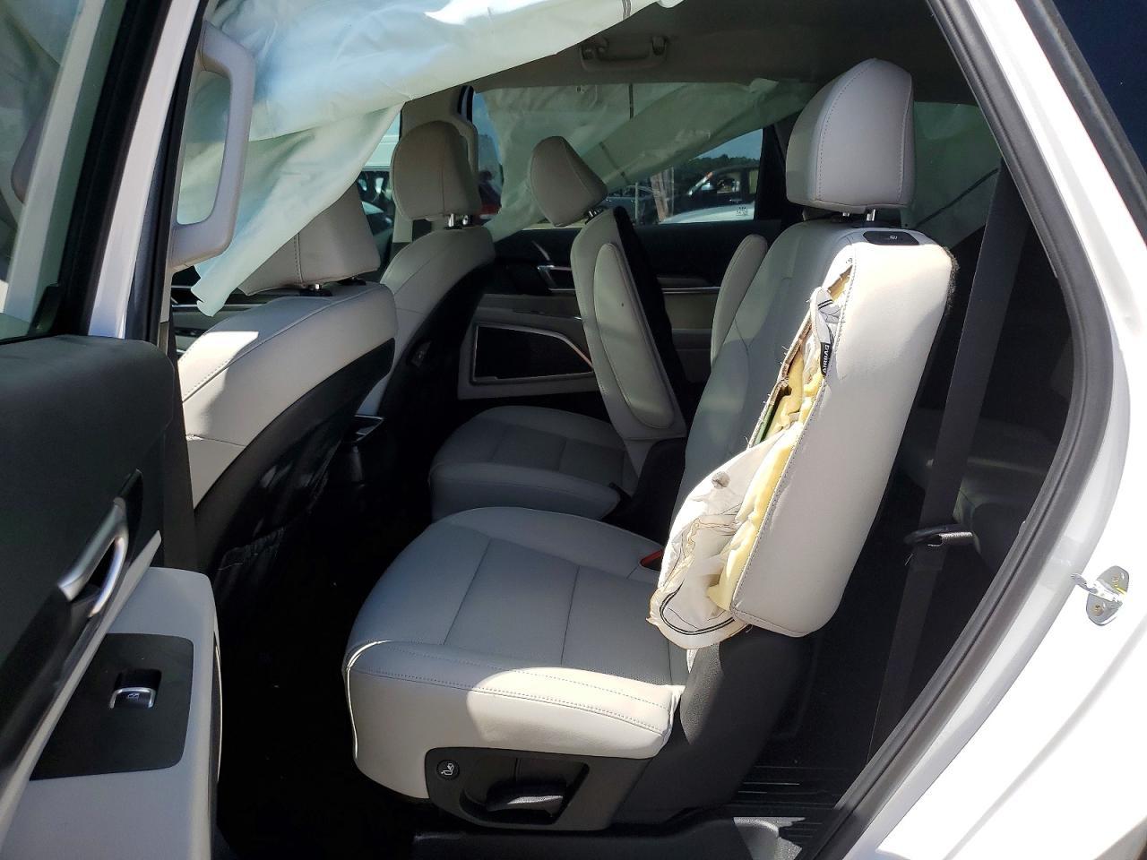 KIA TELLURIDE