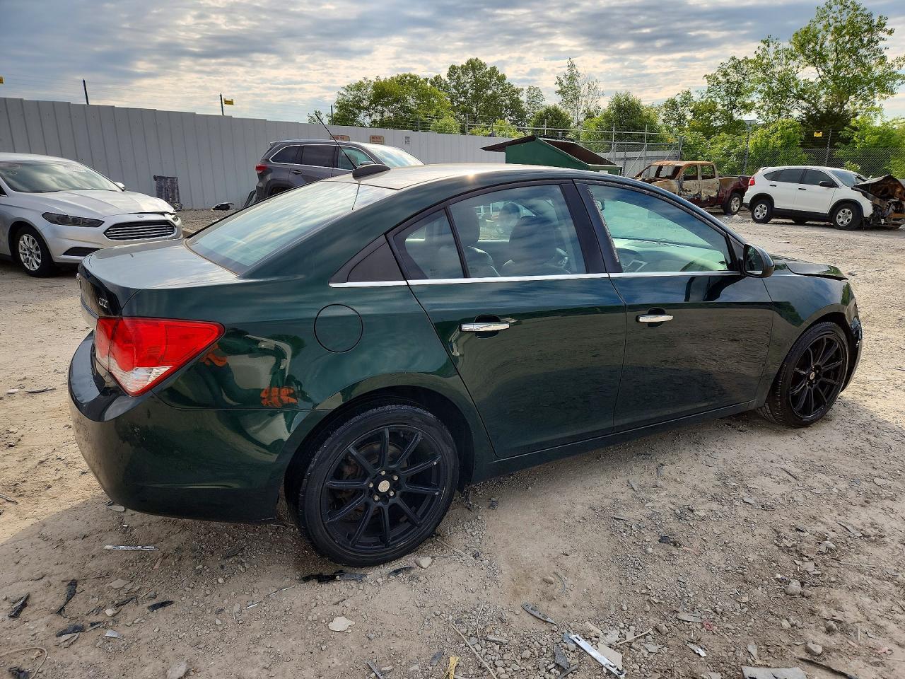 CHEVROLET CRUZE