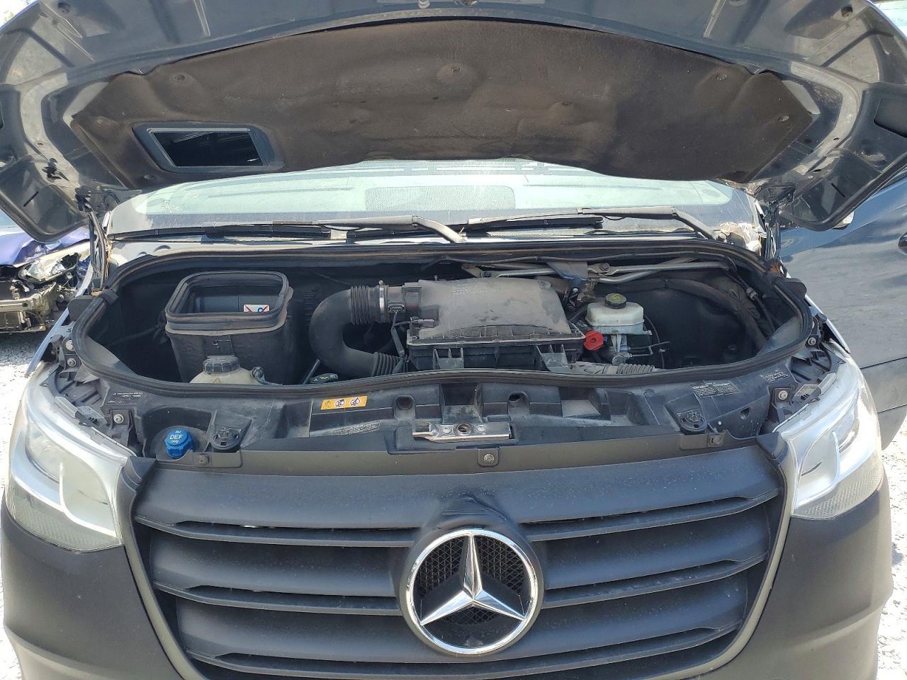 MERCEDES-BENZ SPRINTER