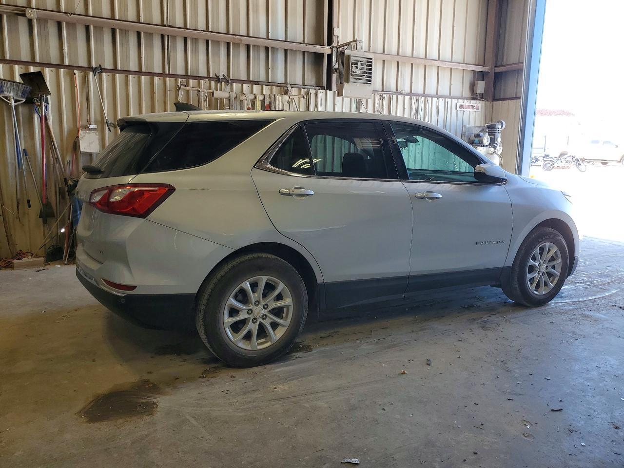 CHEVROLET EQUINOX