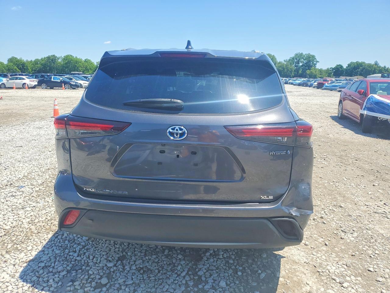 TOYOTA HIGHLANDER HYBRID
