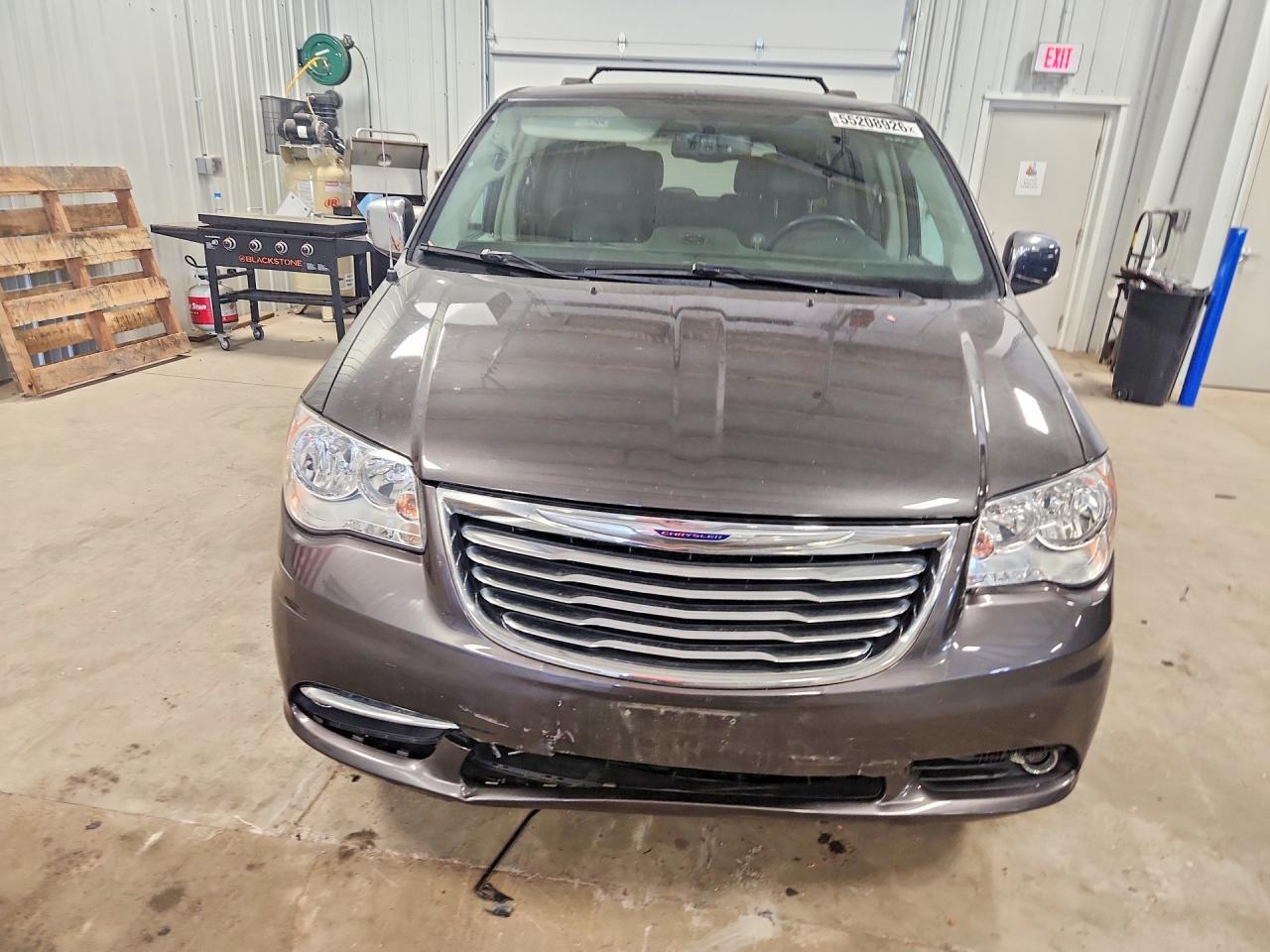 2015 CHRYSLER TOWN & COUNTRY — фото 5