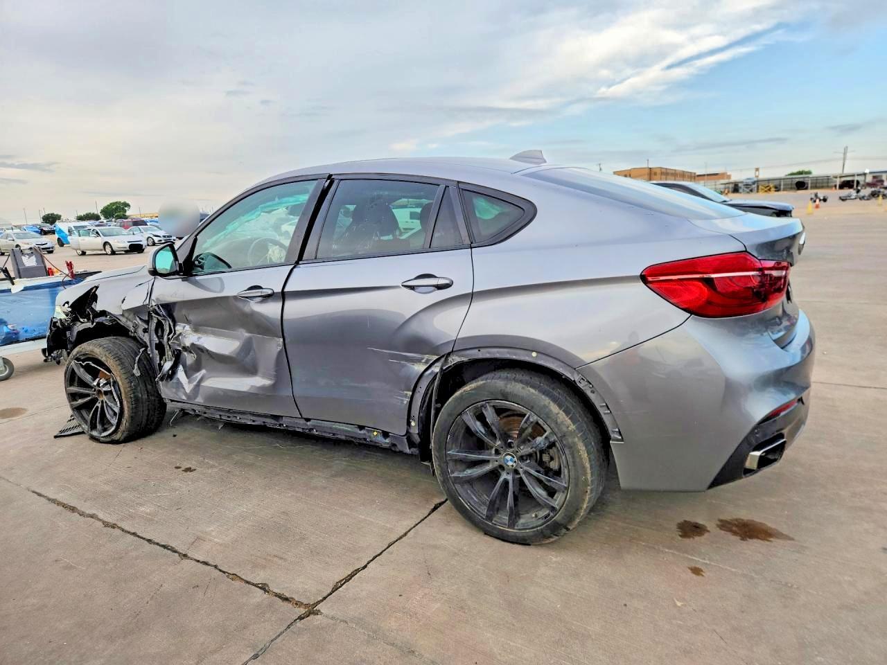 2019 BMW X6 — фото 2
