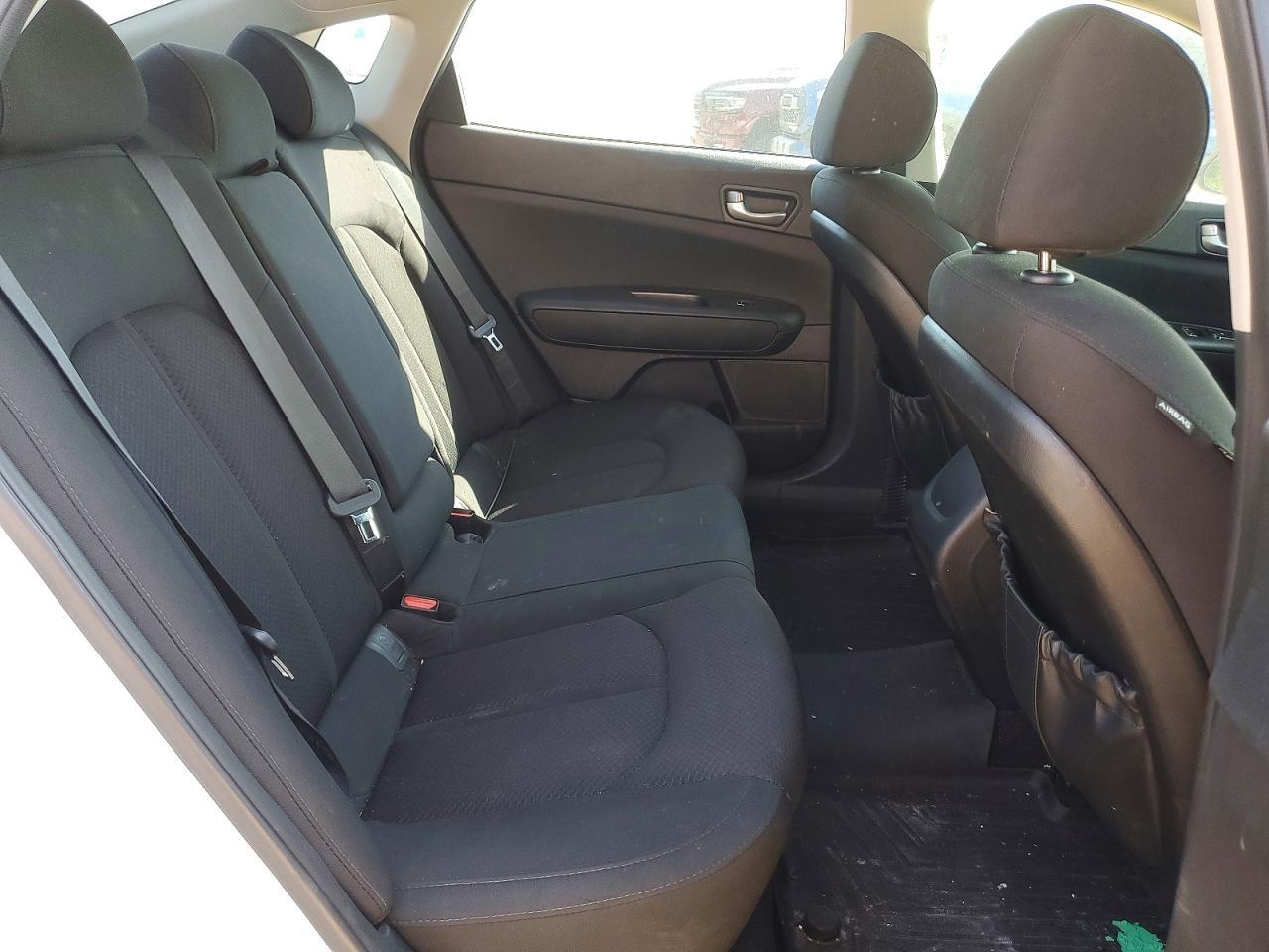 2017 KIA OPTIMA — фото 10