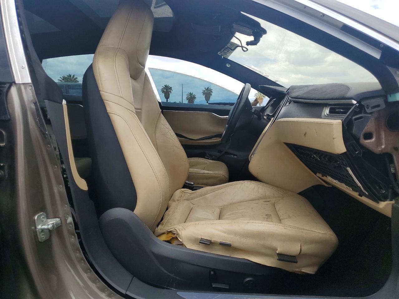 2016 TESLA MODEL S — фото 7