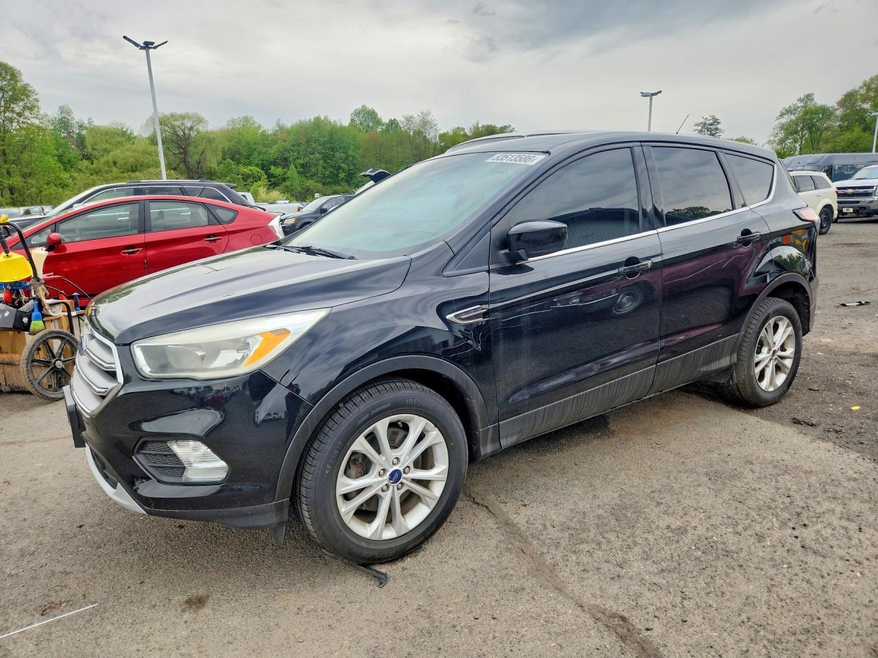 2017 FORD ESCAPE — фото 1