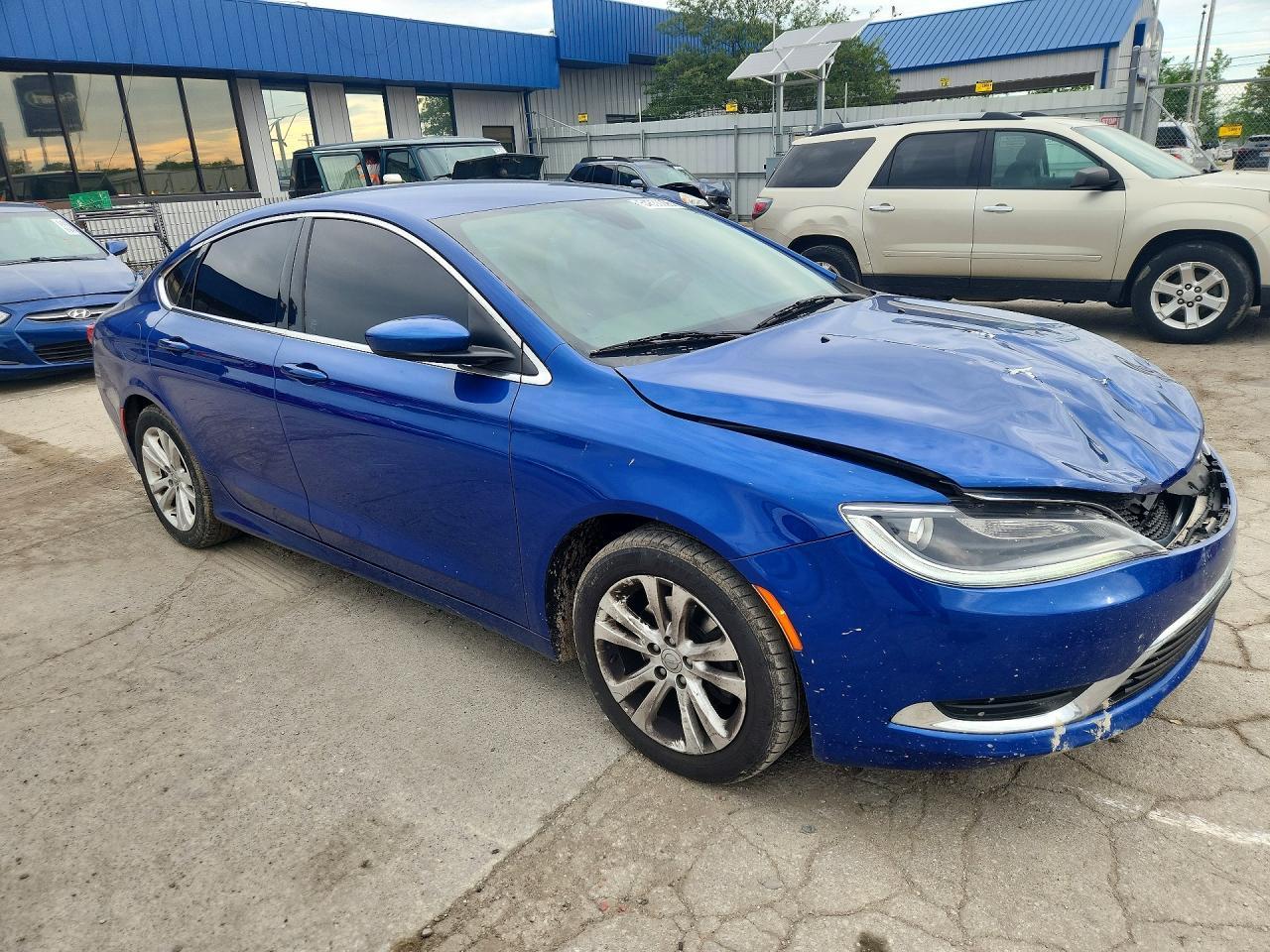 2015 CHRYSLER 200 — фото 4