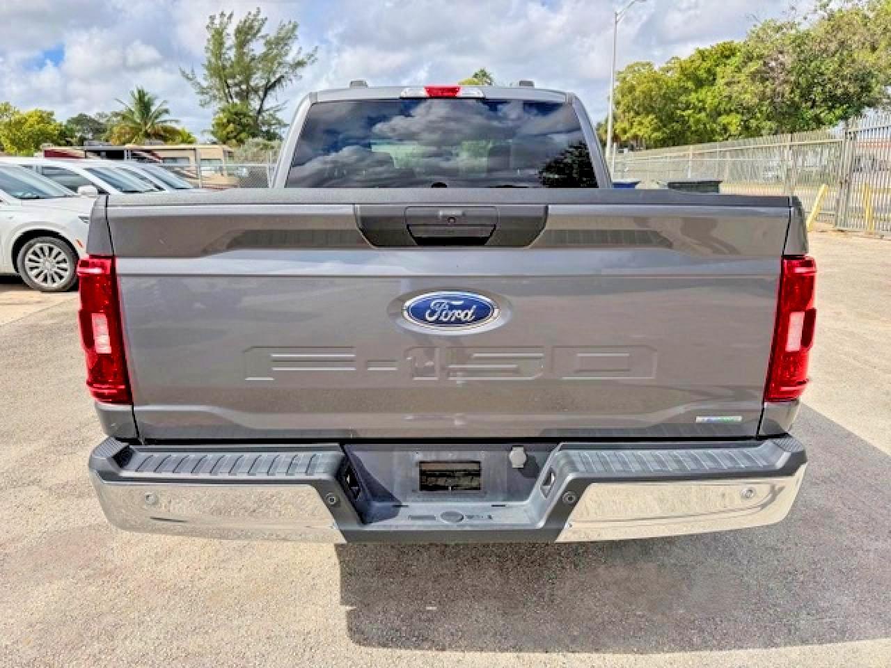 FORD F-150