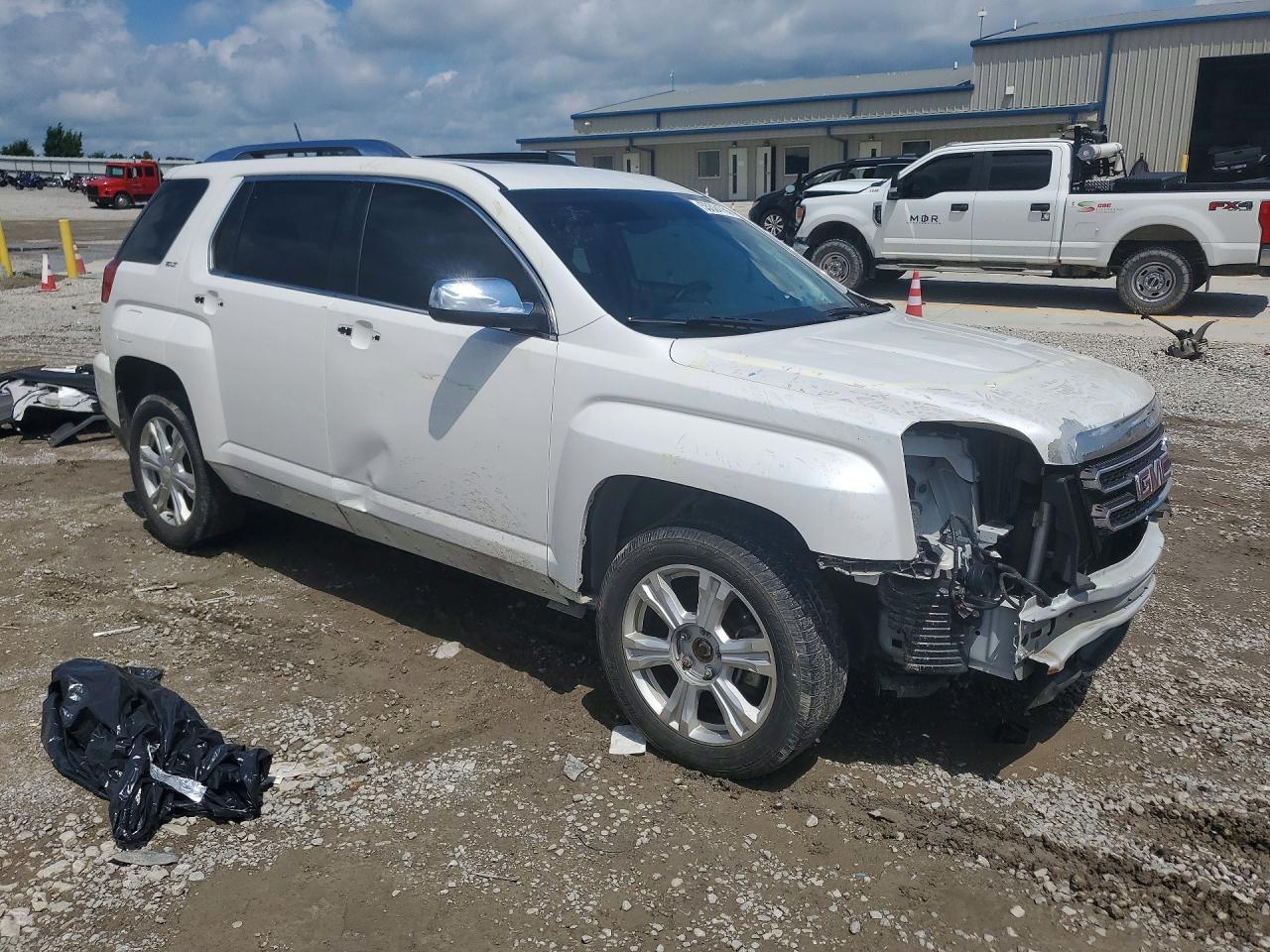 2016 GMC TERRAIN — фото 4