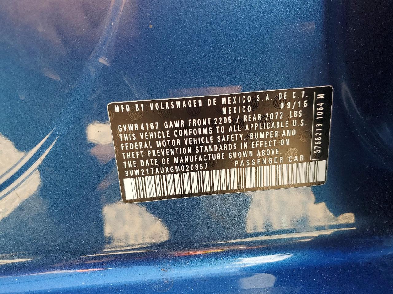 VOLKSWAGEN GOLF