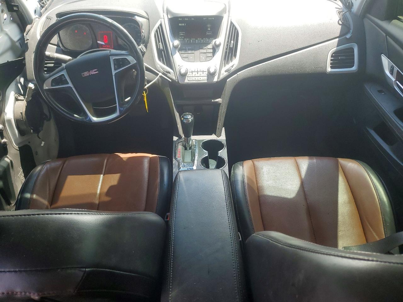2016 GMC TERRAIN — фото 8