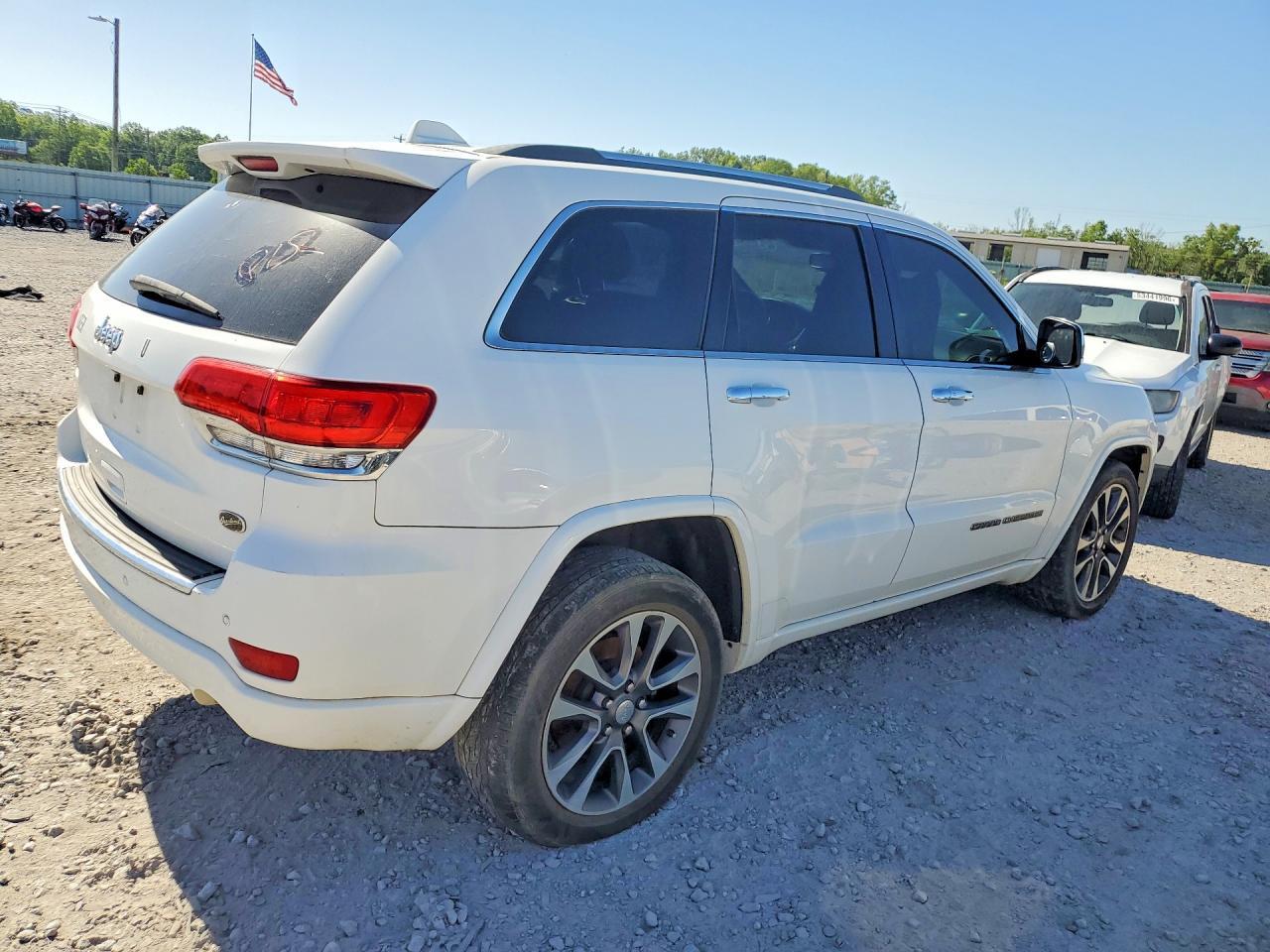 2017 JEEP GRAND CHEROKEE — фото 3
