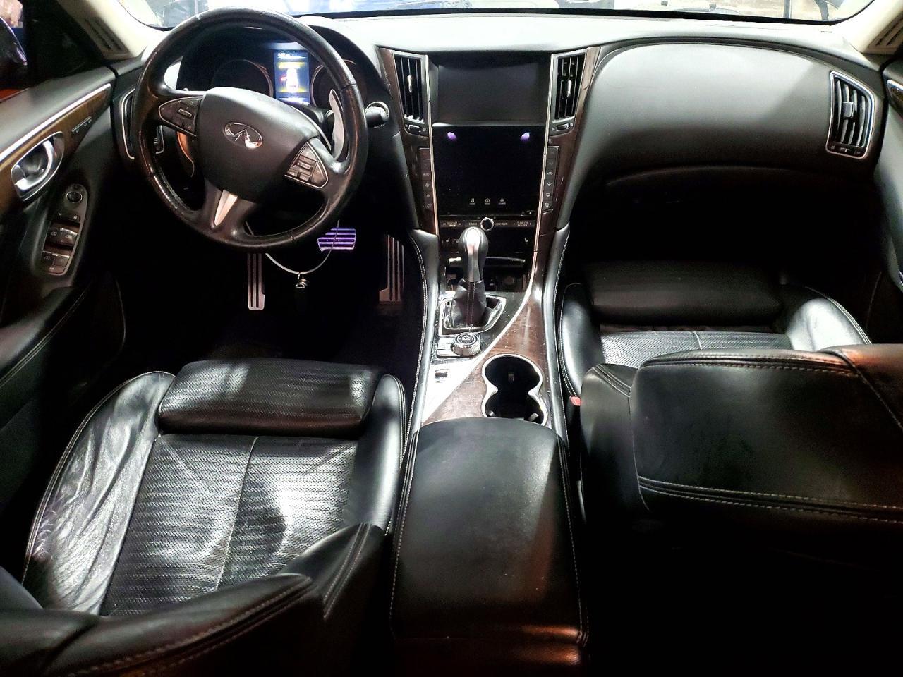 2015 INFINITI Q50 — фото 8