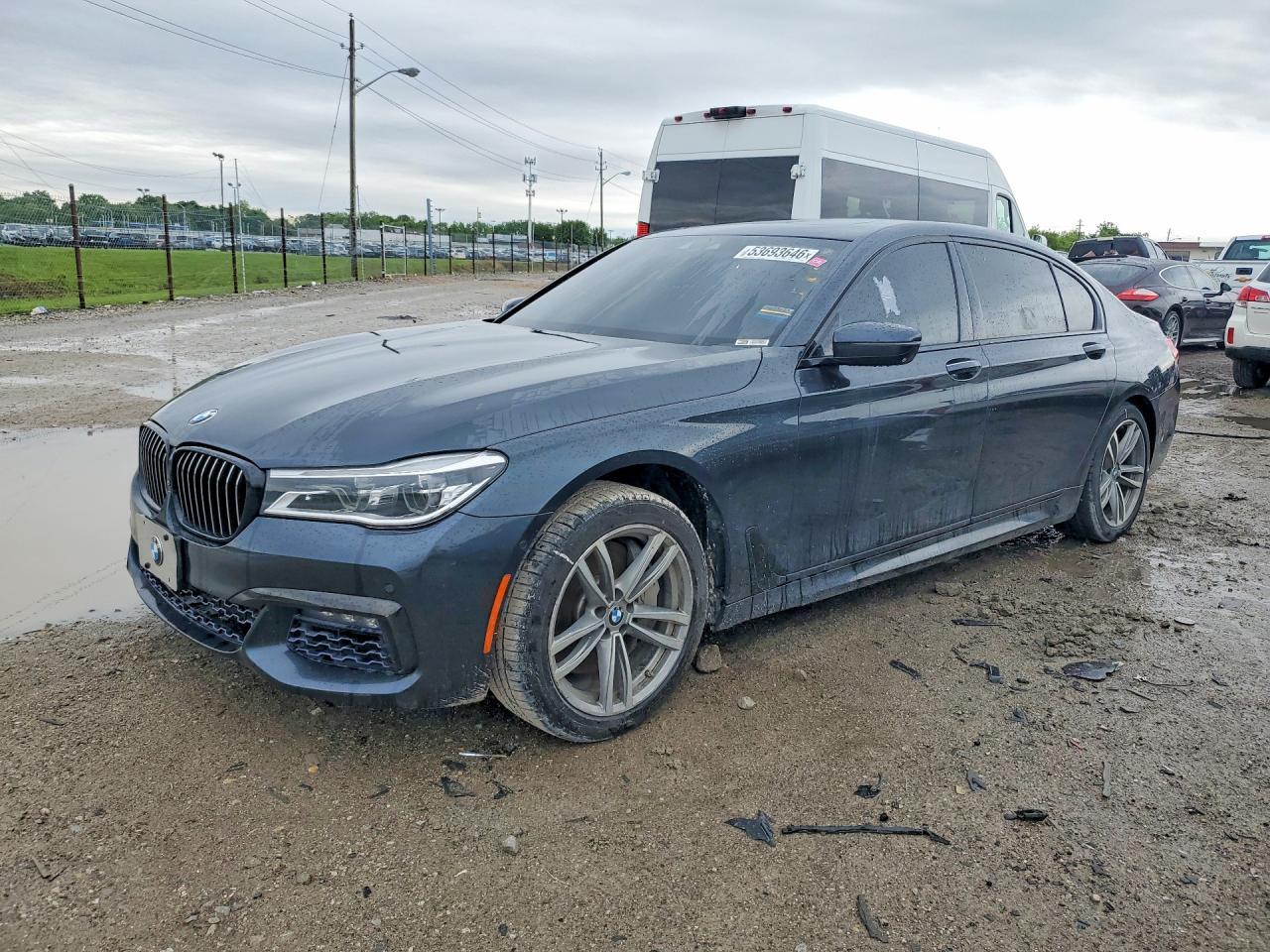 BMW 7 SERIES