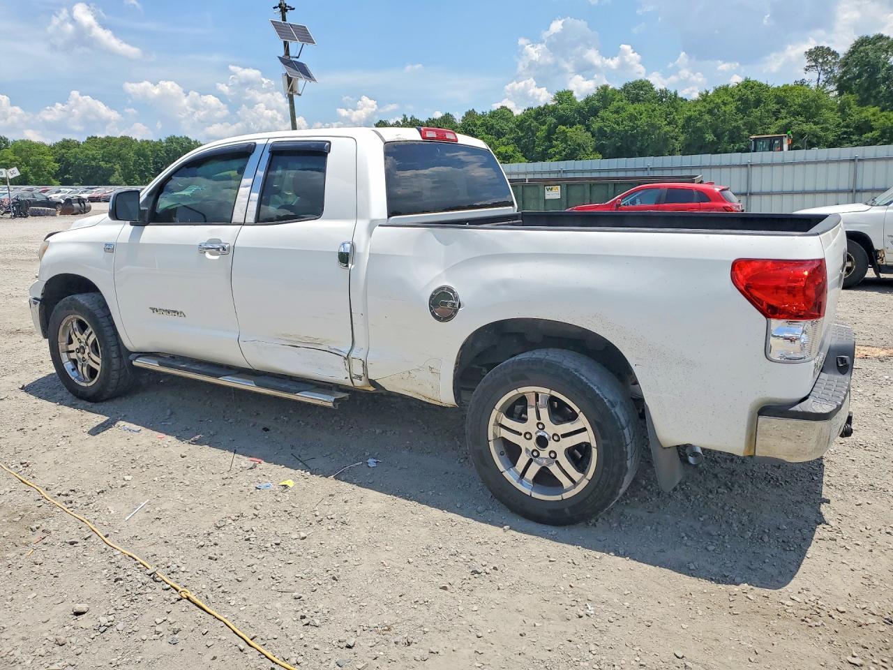 2010 TOYOTA TUNDRA — фото 2