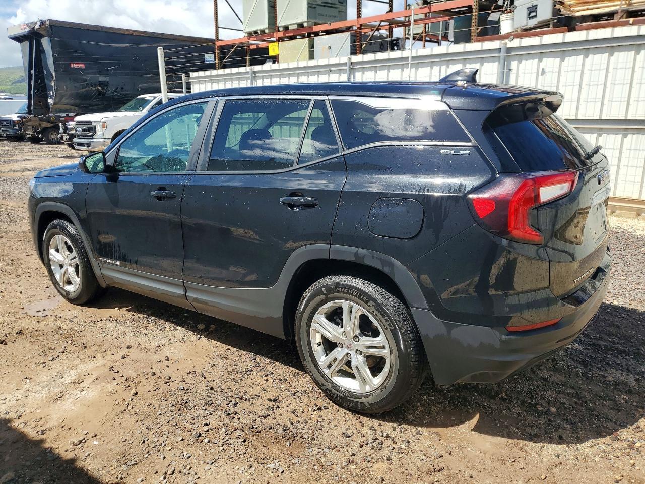 2024 GMC TERRAIN — фото 2