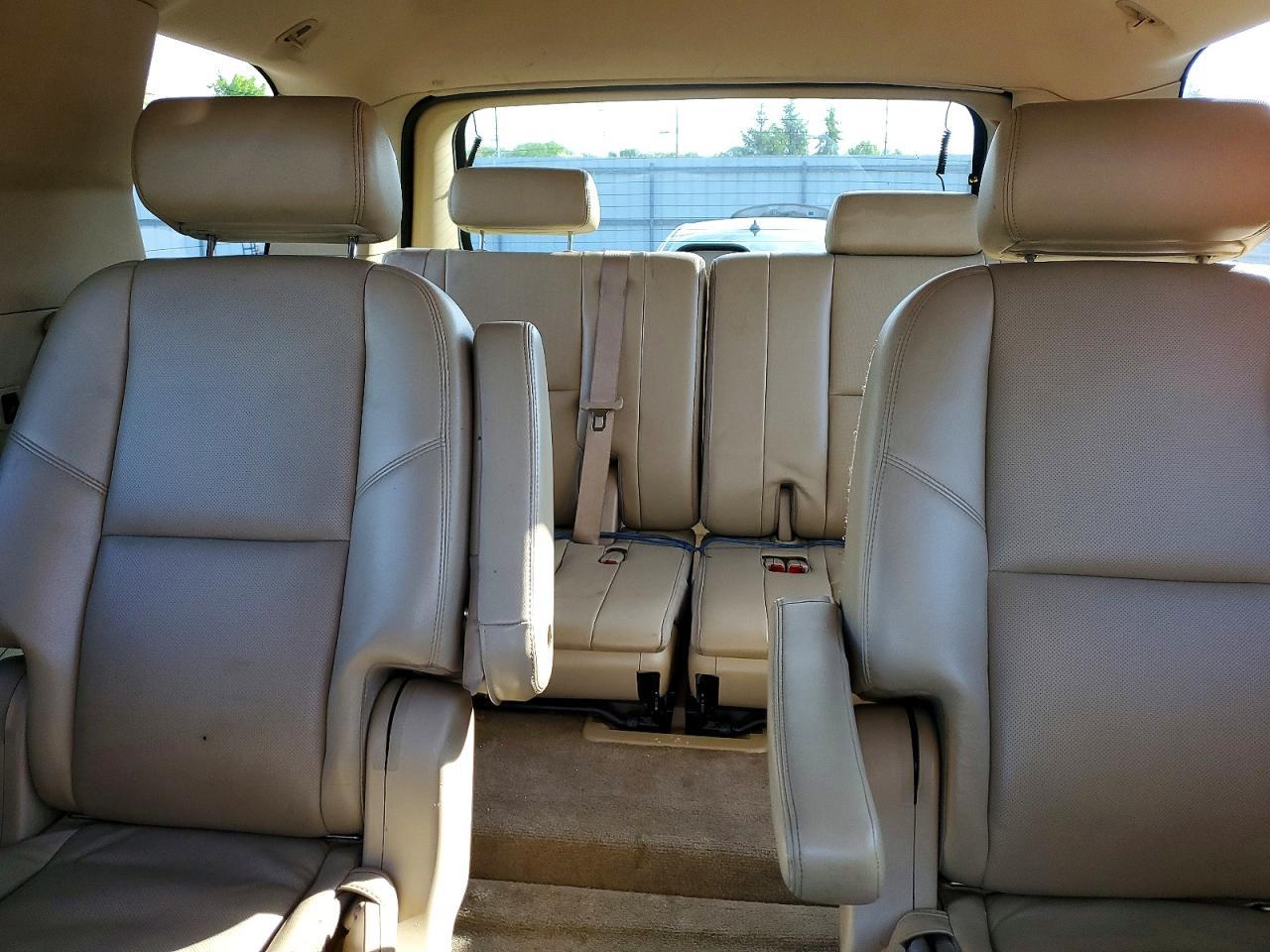 2010 CHEVROLET TAHOE — фото 10