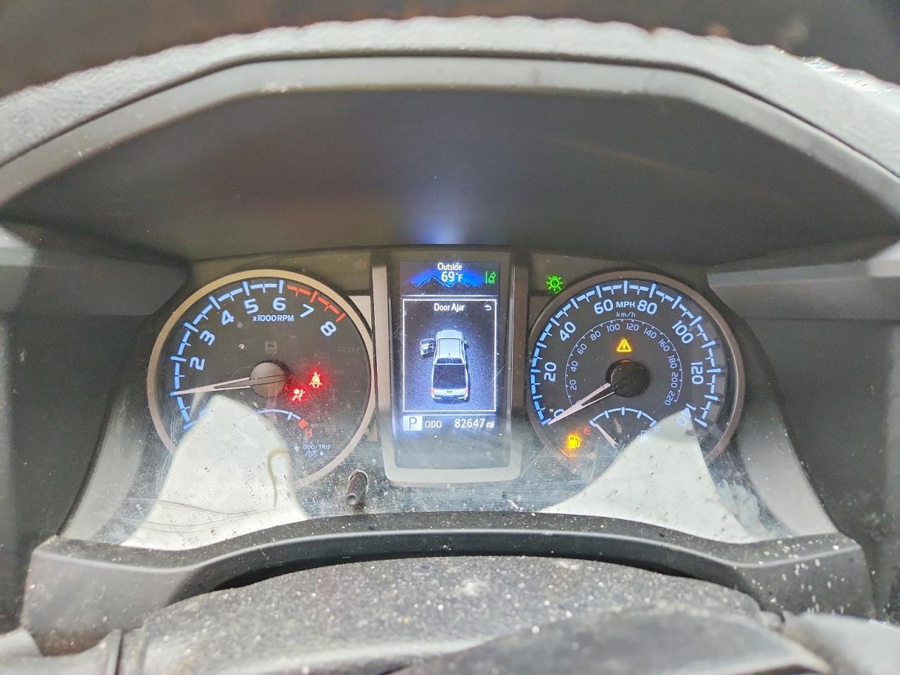 TOYOTA TACOMA