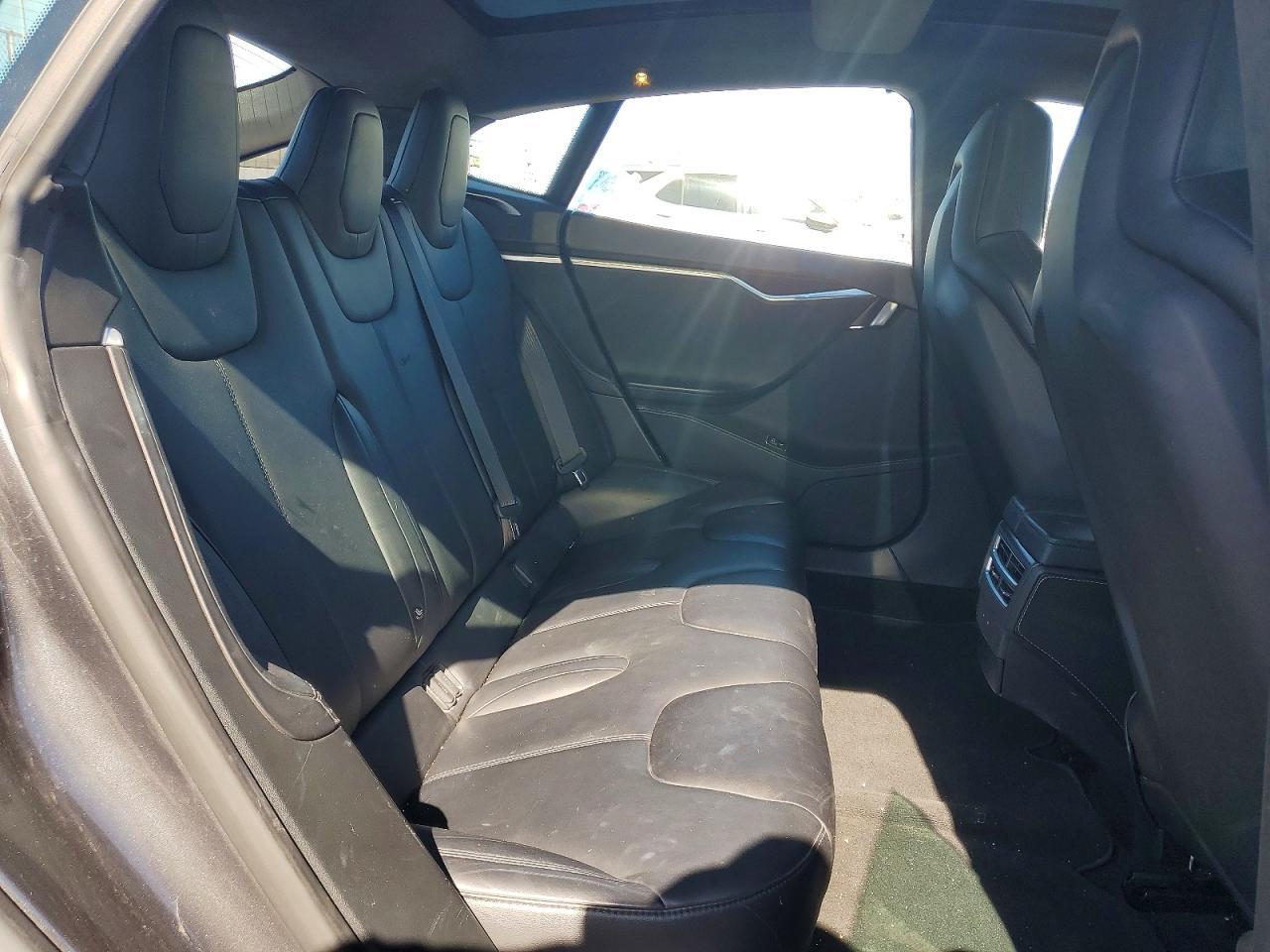 2016 TESLA MODEL S — фото 10