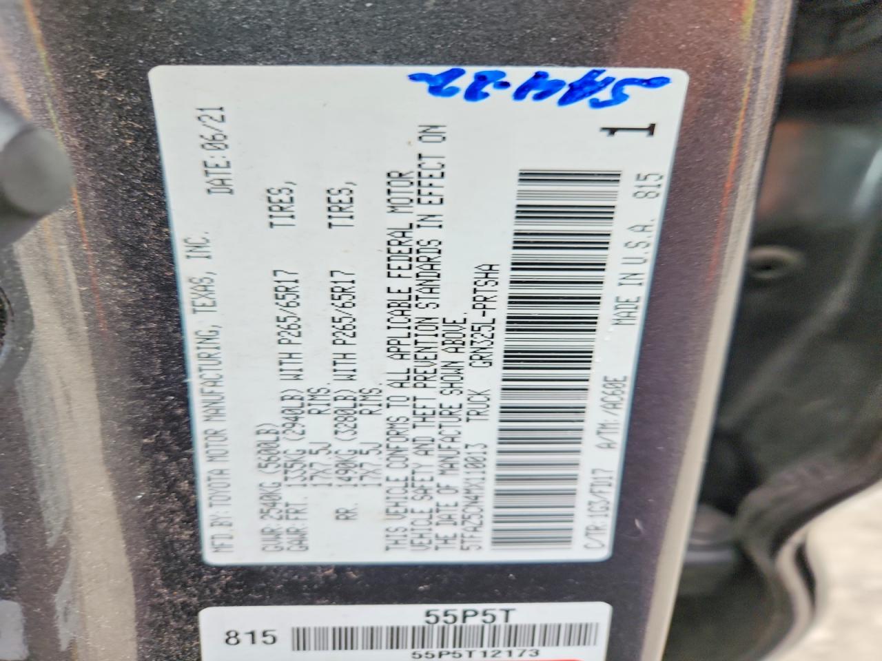 TOYOTA TACOMA