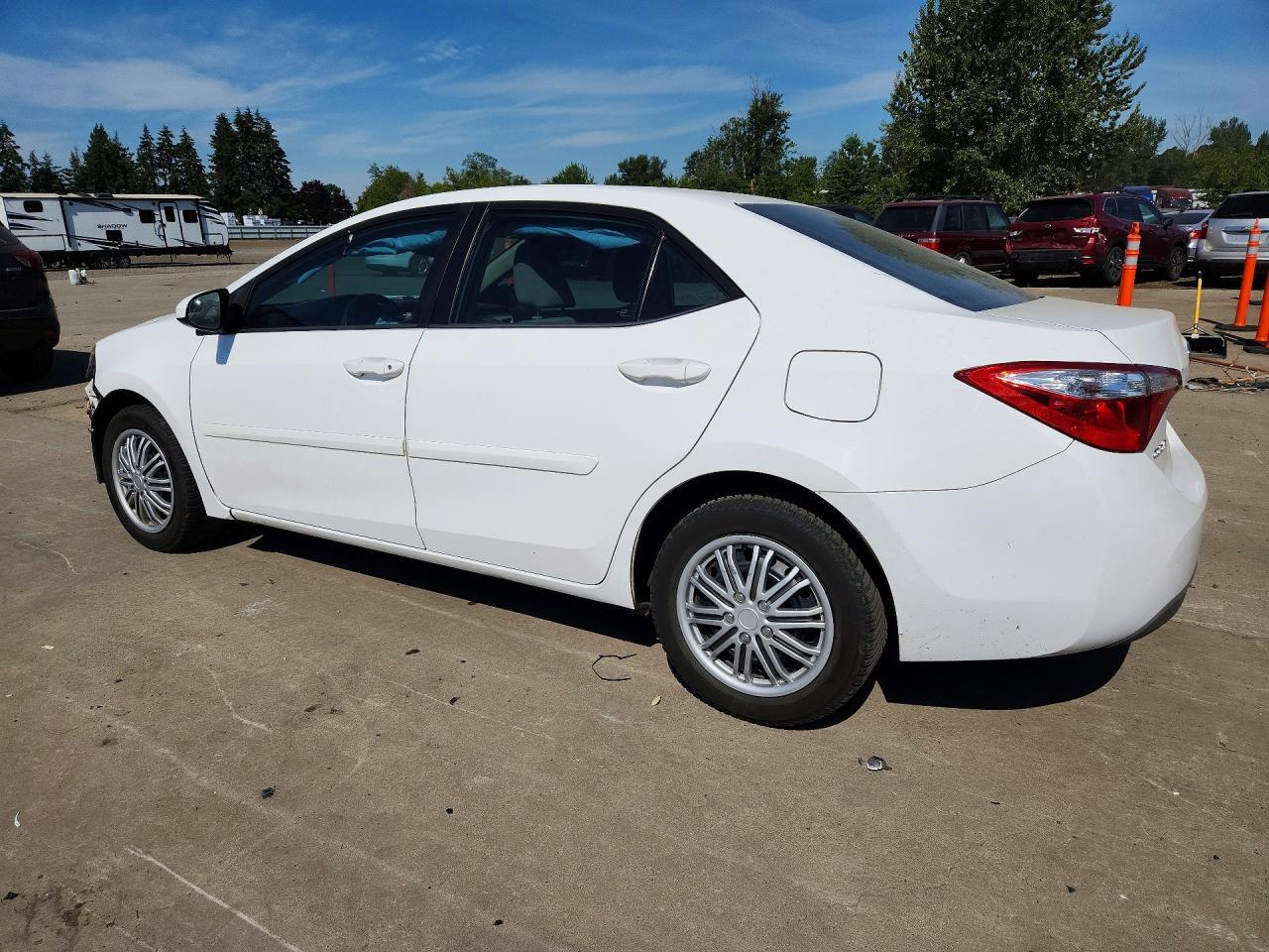 2016 TOYOTA COROLLA — фото 2
