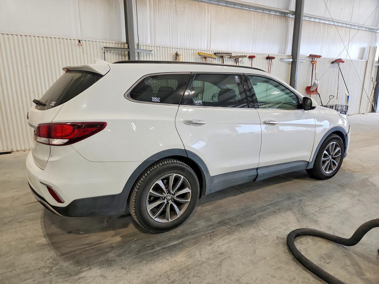 2017 HYUNDAI SANTA FE — фото 3