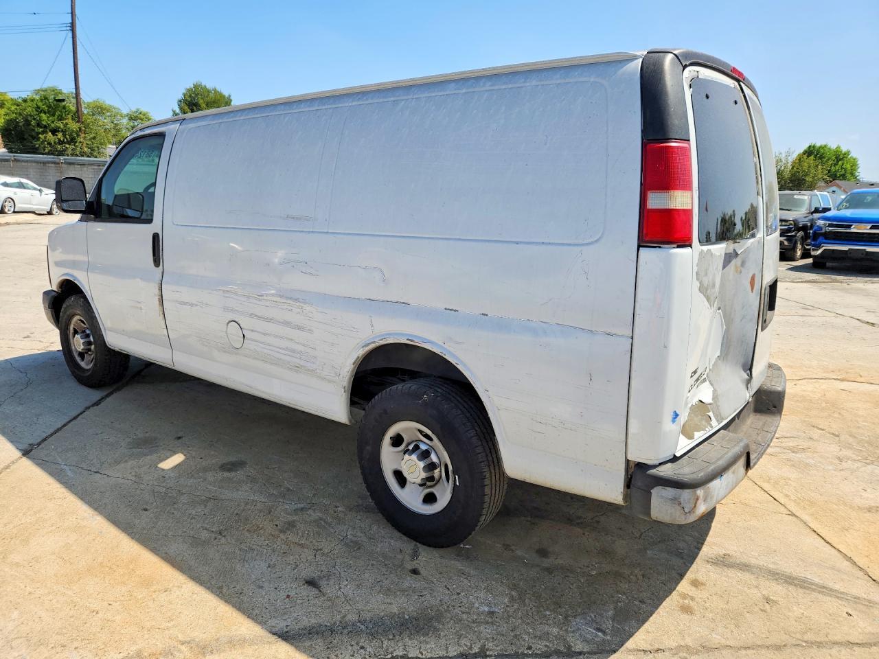2011 CHEVROLET EXPRESS — фото 2