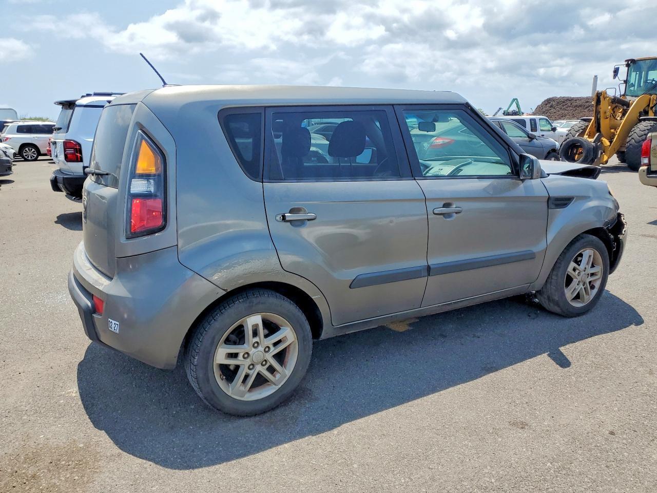 2011 KIA SOUL — фото 3