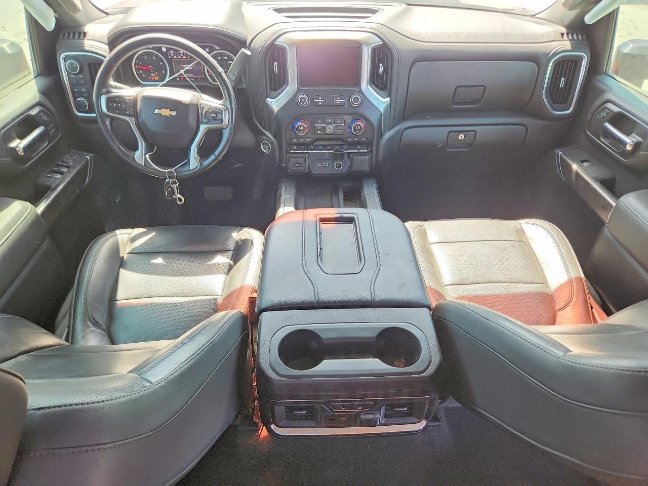 CHEVROLET SILVERADO