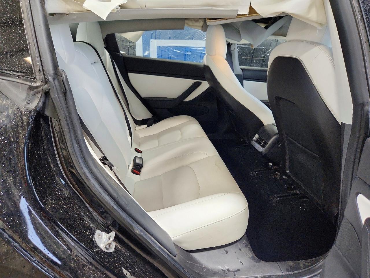 2019 TESLA MODEL 3 — фото 10