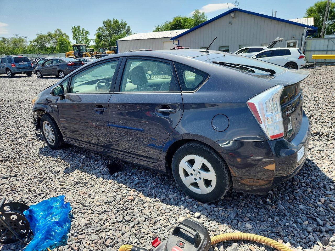 2011 TOYOTA PRIUS — фото 2