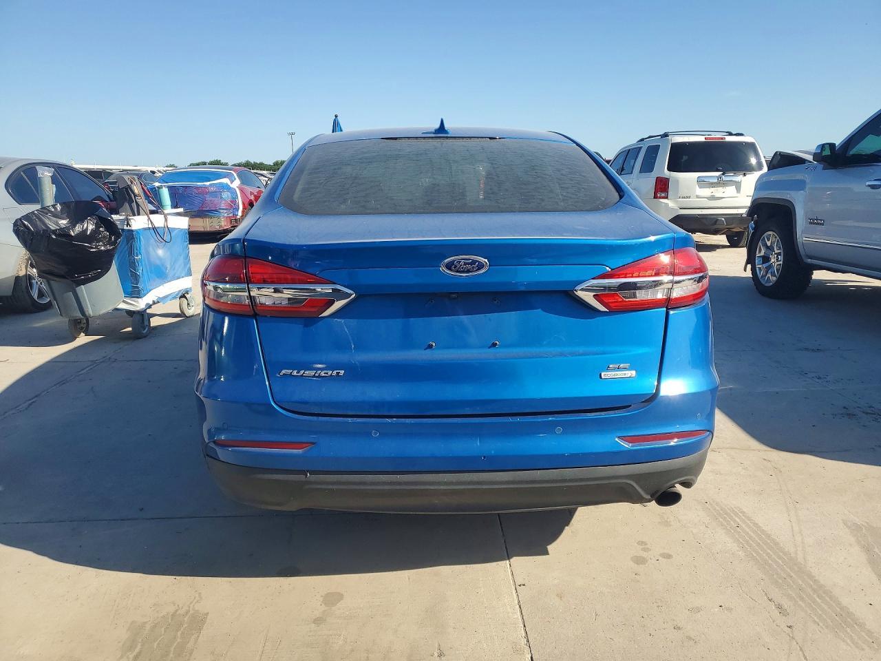 FORD FUSION