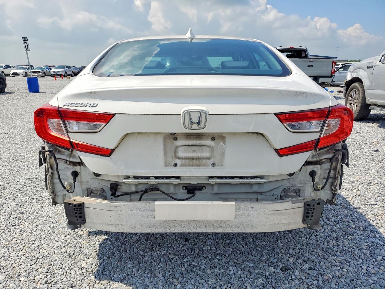 2019 HONDA ACCORD — фото 6
