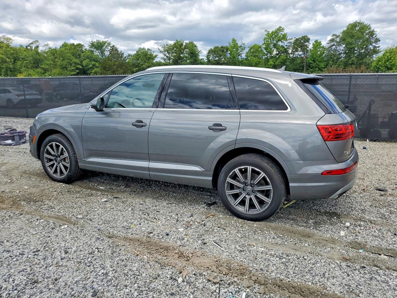 2017 AUDI Q7 — фото 2