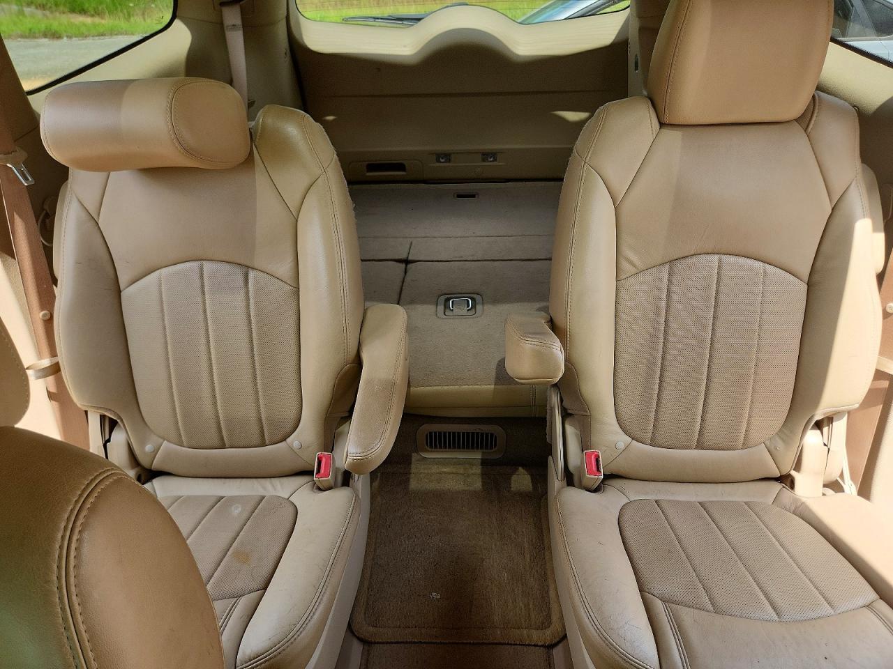 2011 BUICK ENCLAVE — фото 10