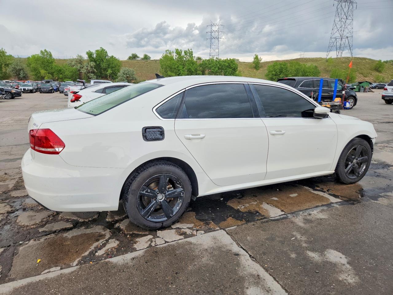 2014 VOLKSWAGEN PASSAT — фото 3