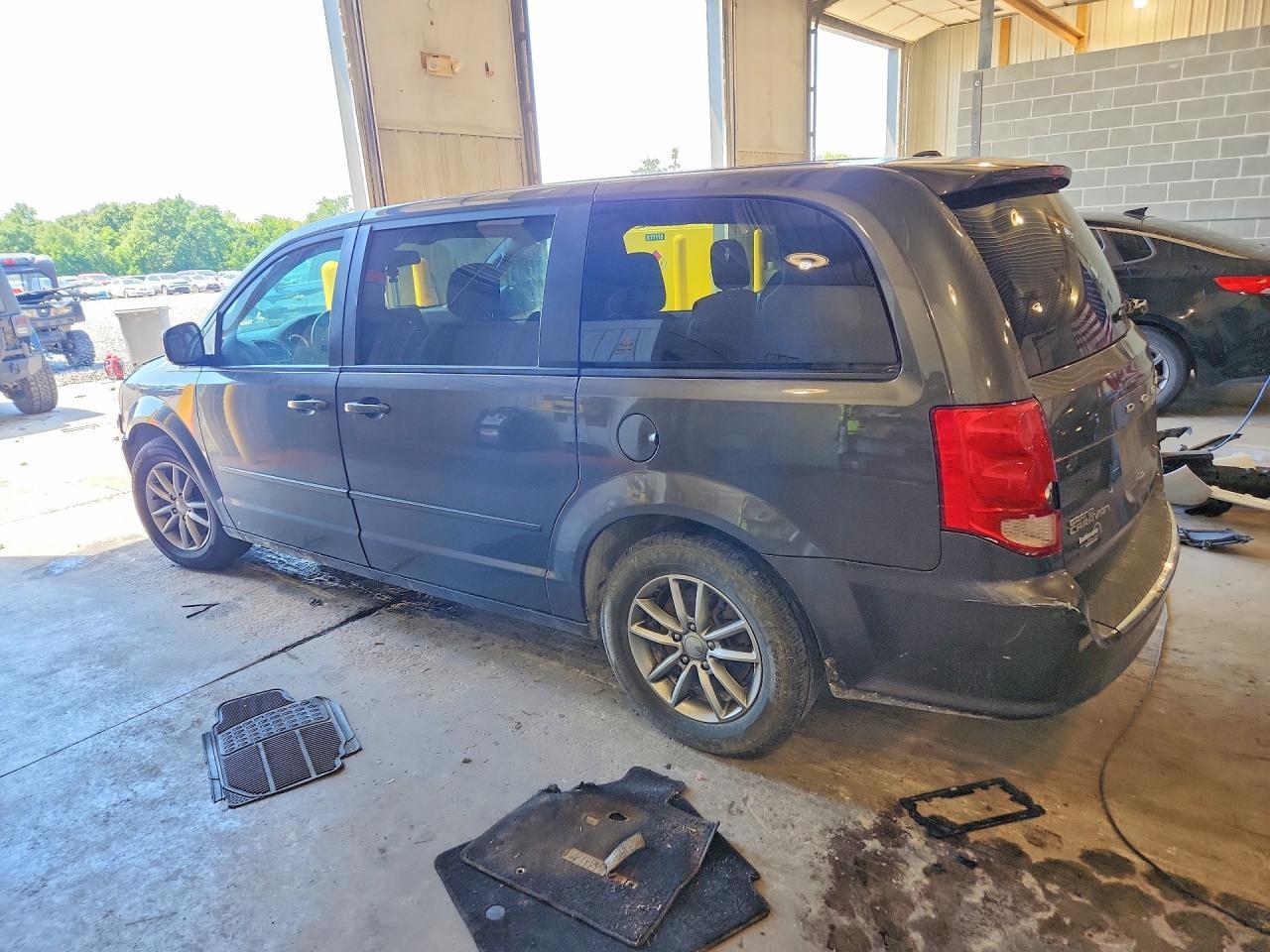 2017 DODGE GRAND CARAVAN — фото 2