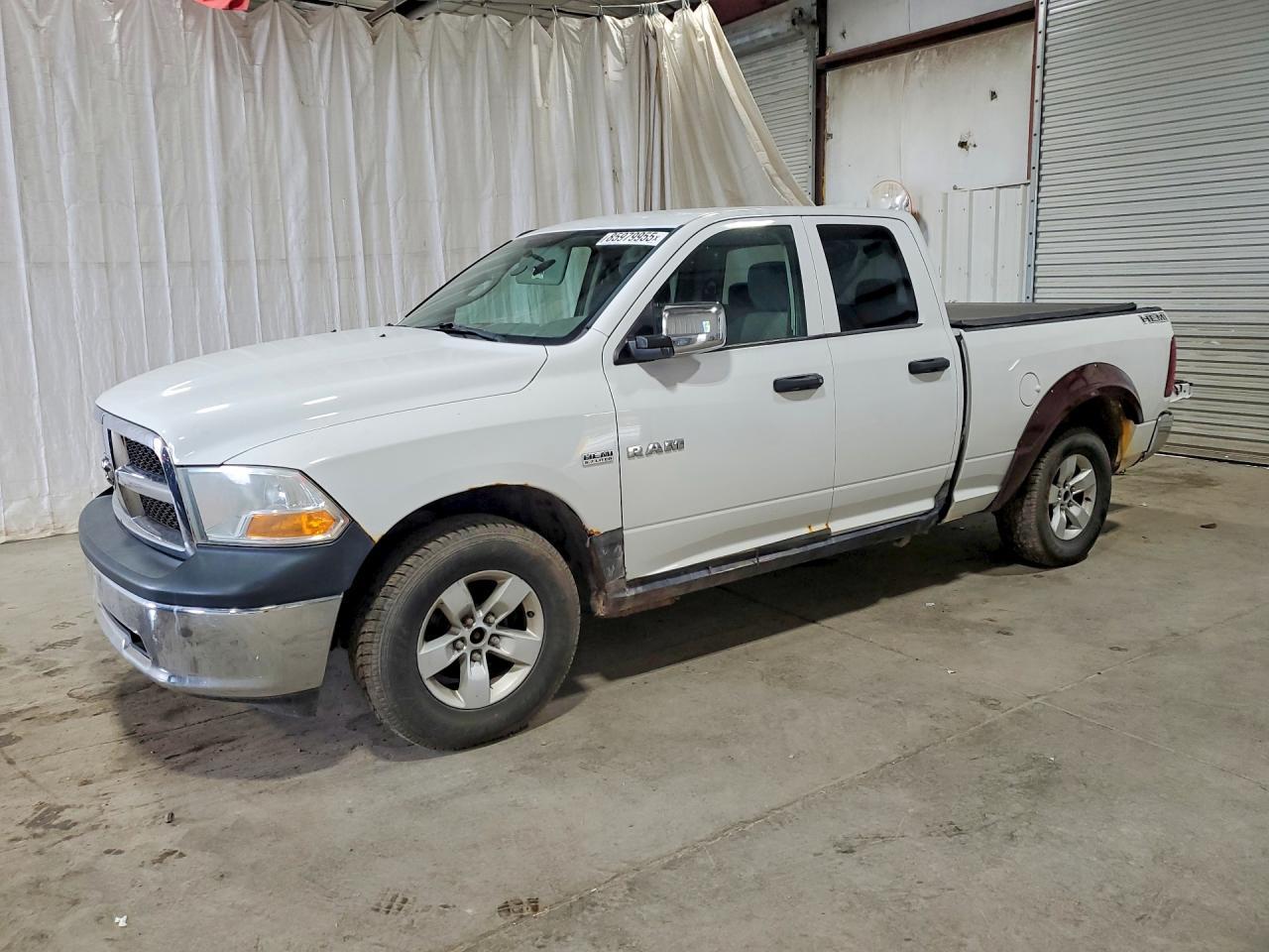 2010 DODGE RAM 1500 — фото 1