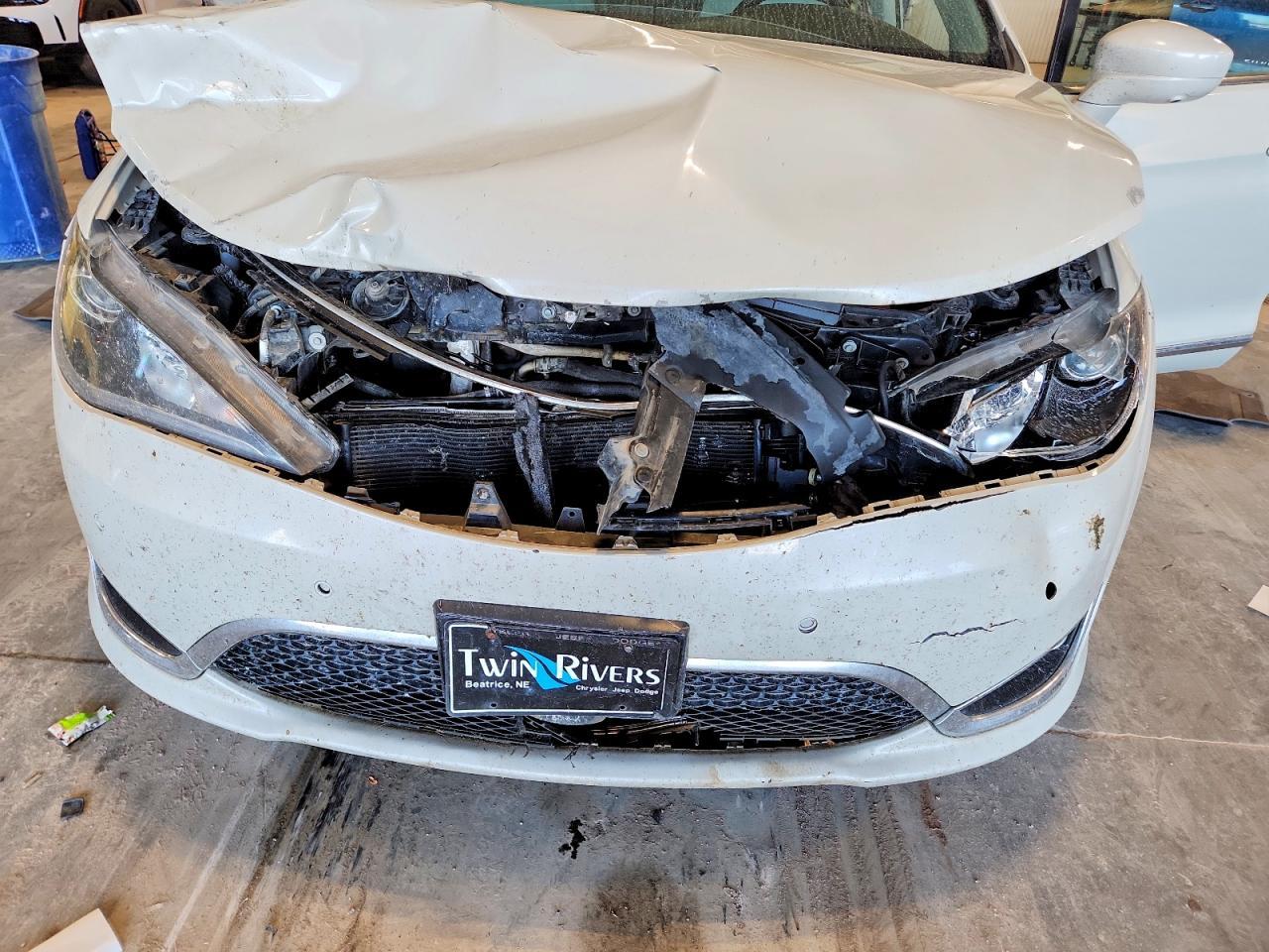 2017 CHRYSLER PACIFICA — фото 12