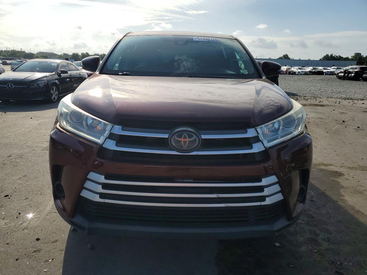 2019 TOYOTA HIGHLANDER — фото 5