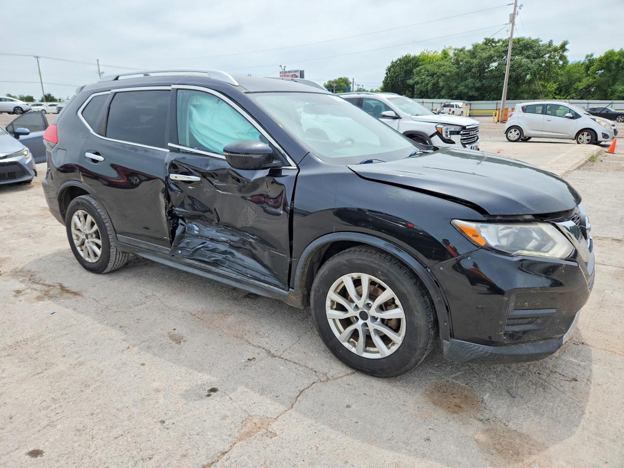 2017 NISSAN ROGUE — фото 4